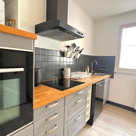 Apartment Large 3 Bedroom Parking And Fiber *